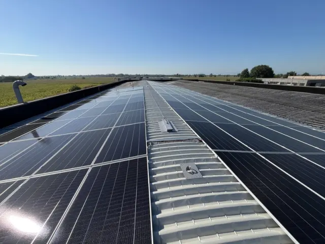 Impianto fotovoltaico commerciale da 100 kWp, provincia di Lodi