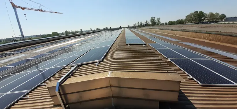 Impianto fotovoltaico commerciale da 308 kWp, provincia di Bergamo